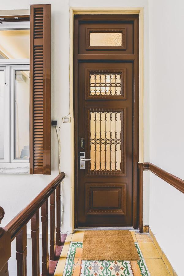 Neoclassical Apartment Near Acropolis - Livingstone Crystal Aten Exteriör bild