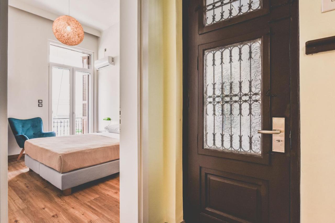 Neoclassical Apartment Near Acropolis - Livingstone Crystal Aten Exteriör bild